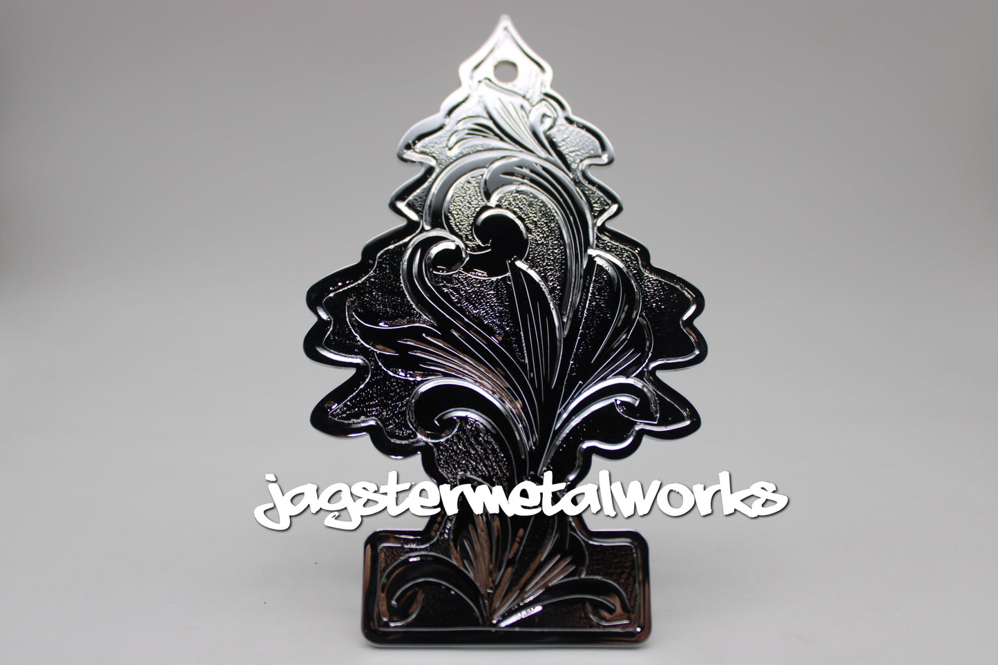 PINE TREE 5
