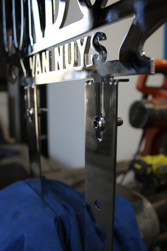 FLAT  BRACKETS
