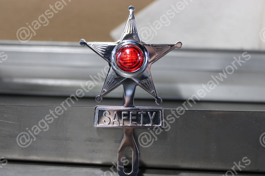 RED SAFETY STAR