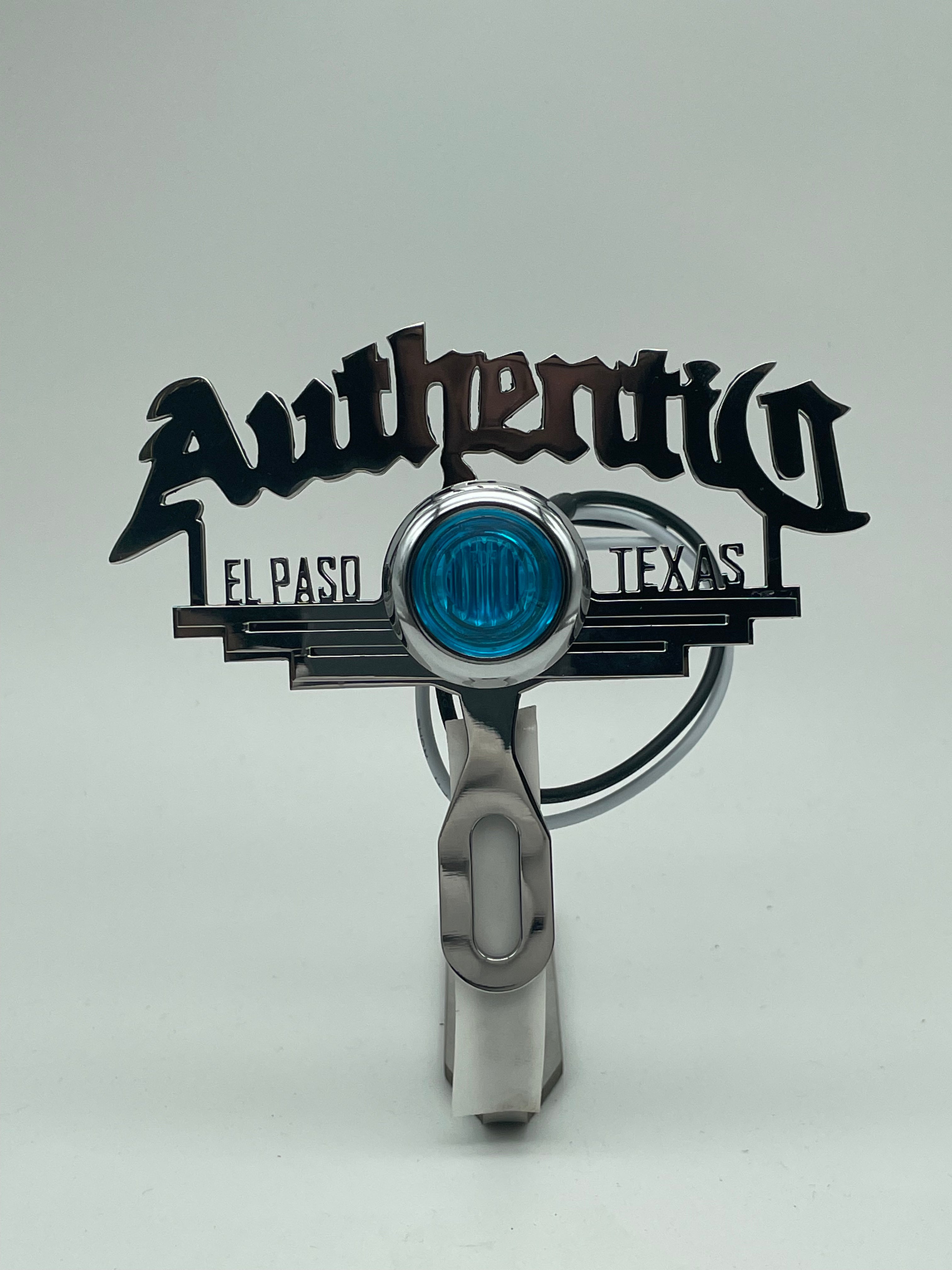 CUSTOM TOPPER WITH LIGHT