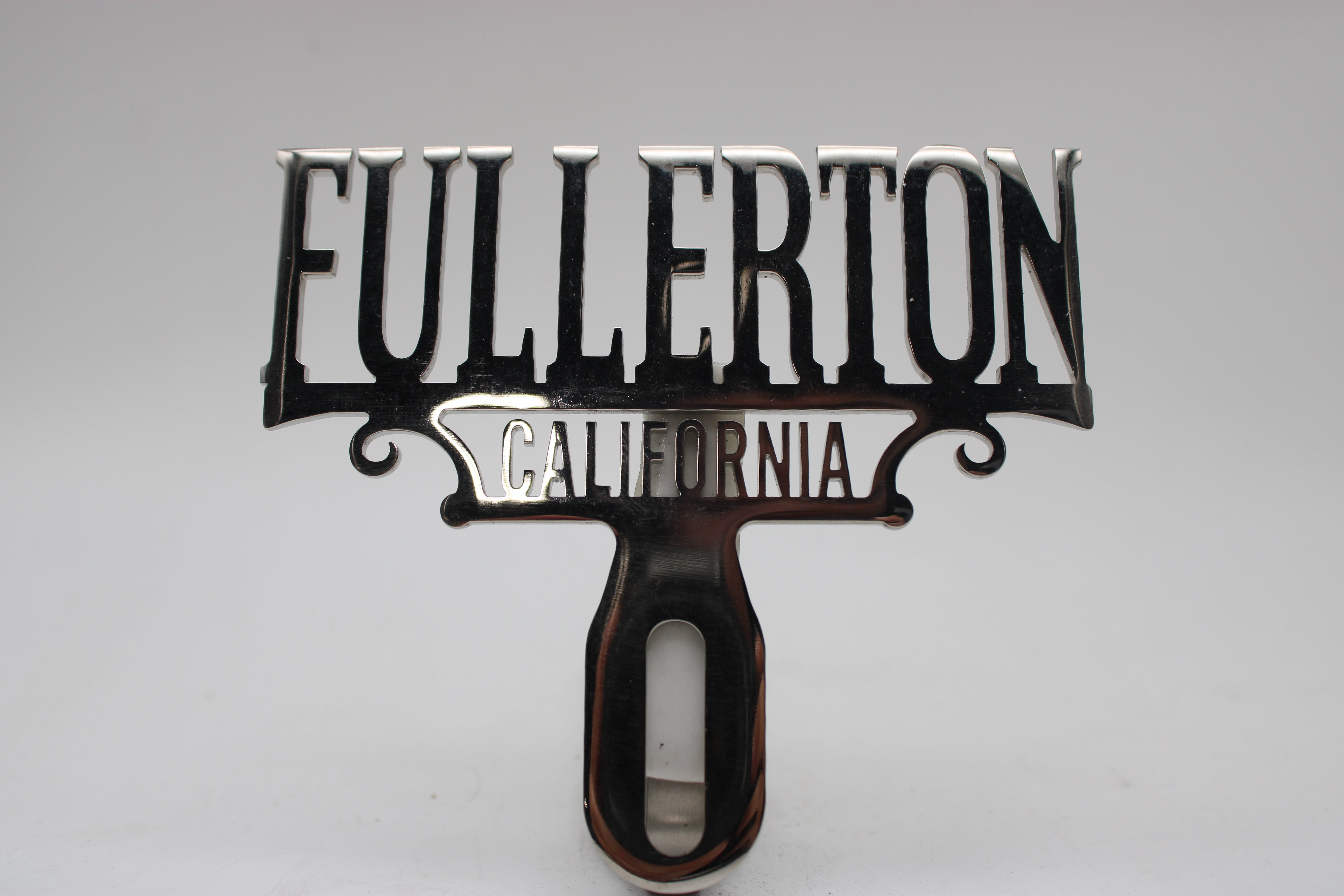 FULLERTON TOPPER