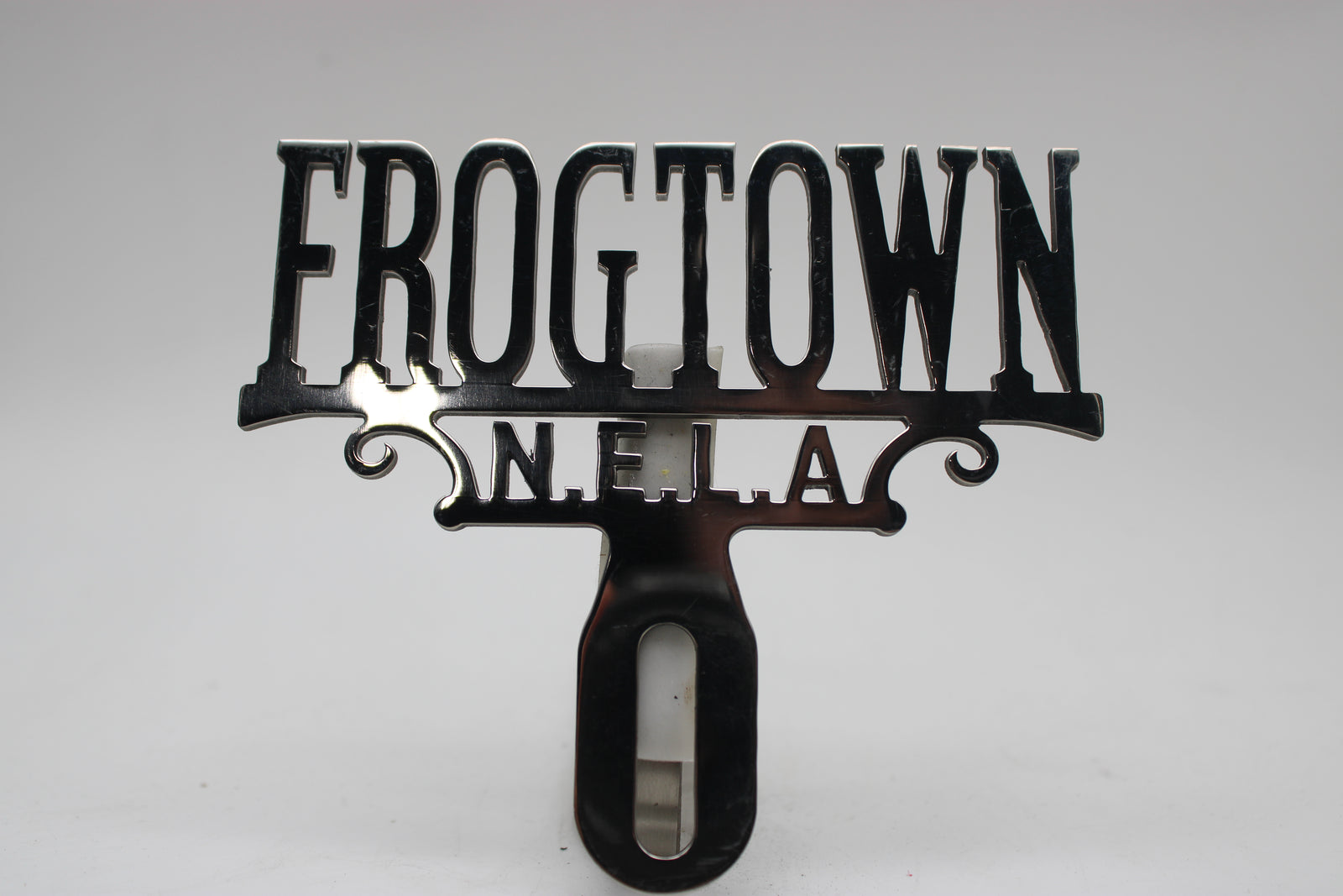 FROGTOWN TOPPER