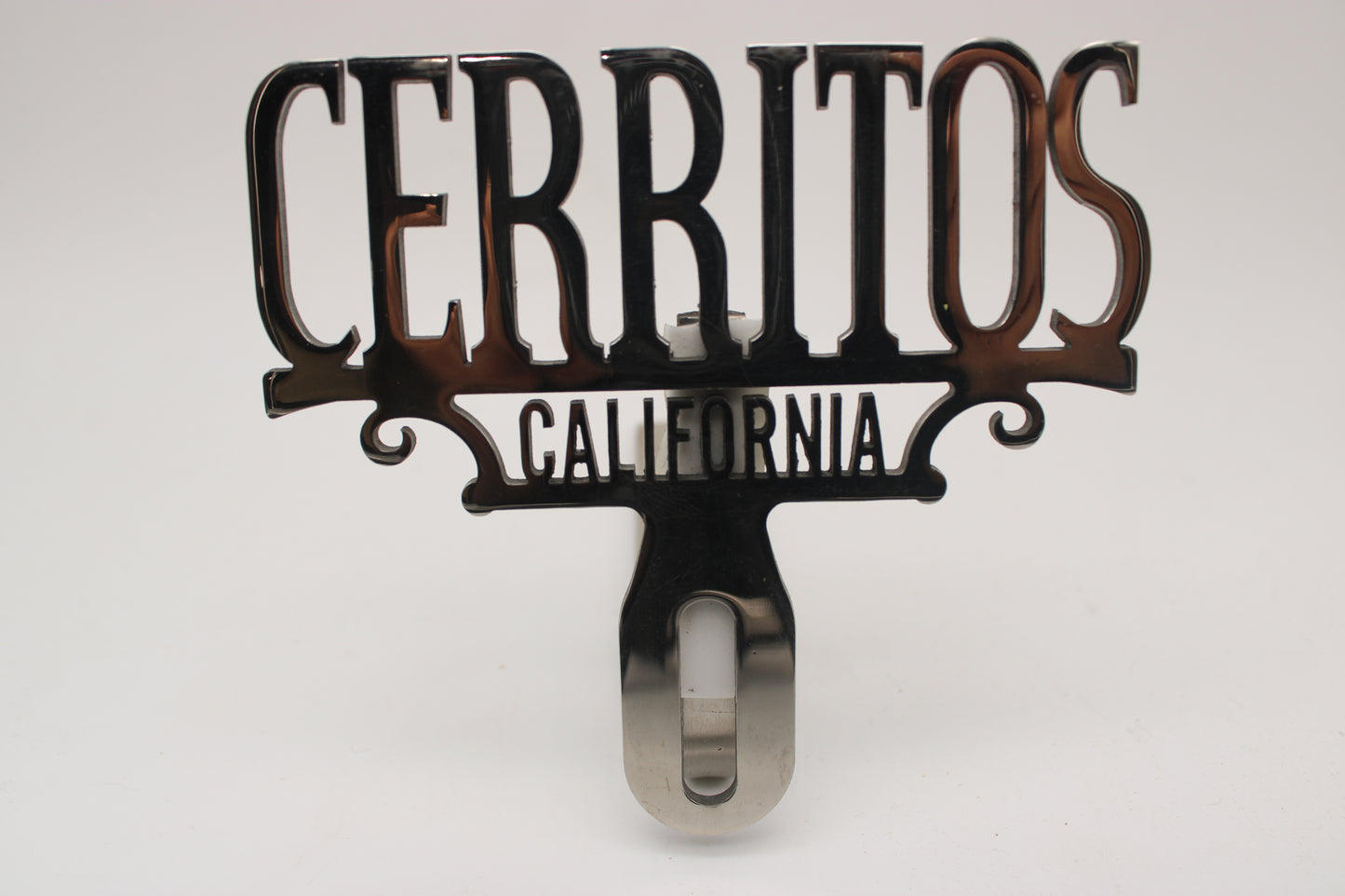 CERRITOS TOPPER