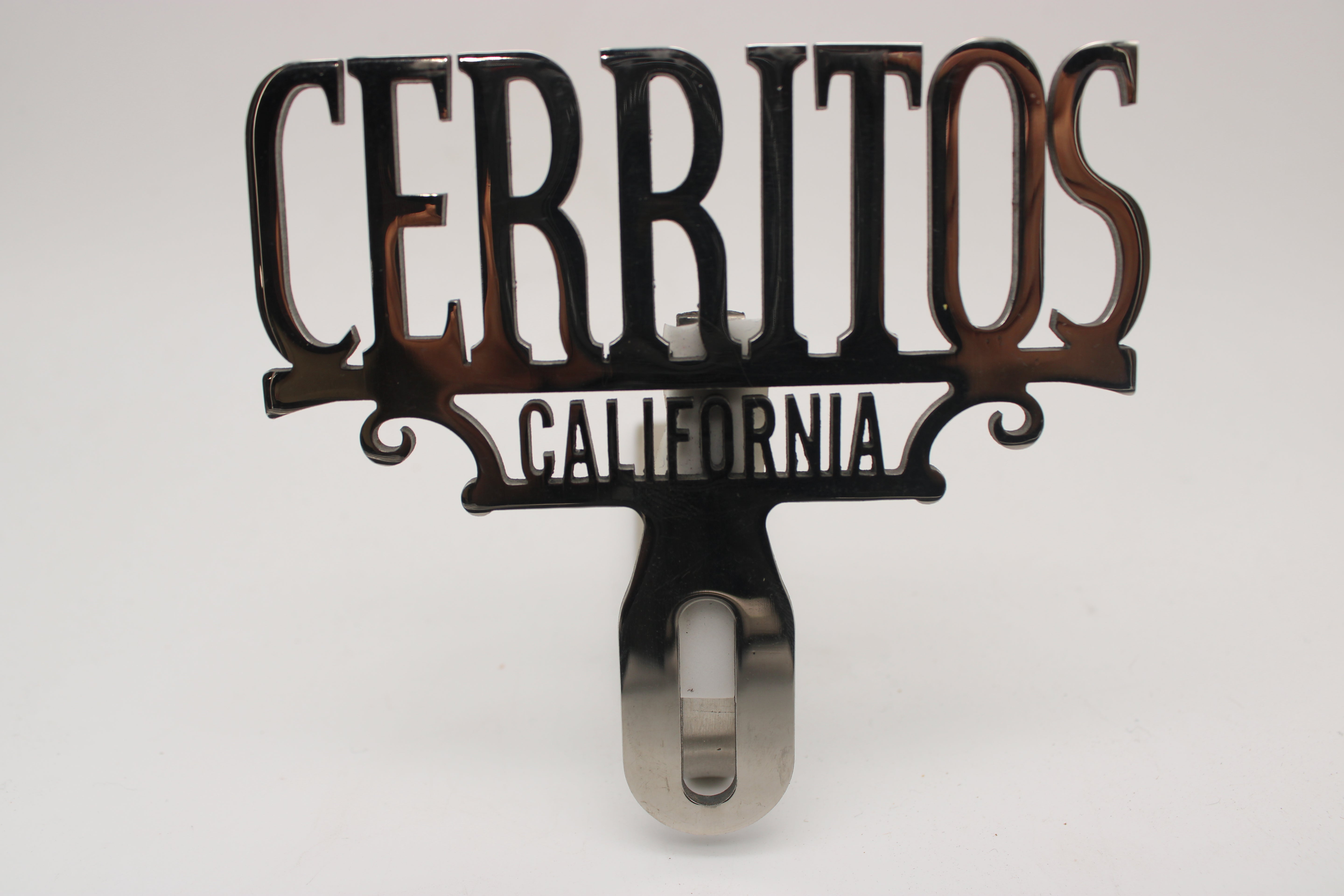 CERRITOS TOPPER