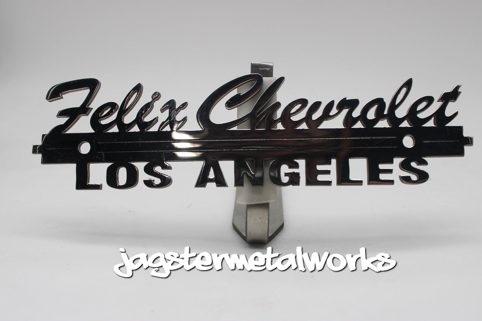 CHEVROLET TRUNK EMBLEM