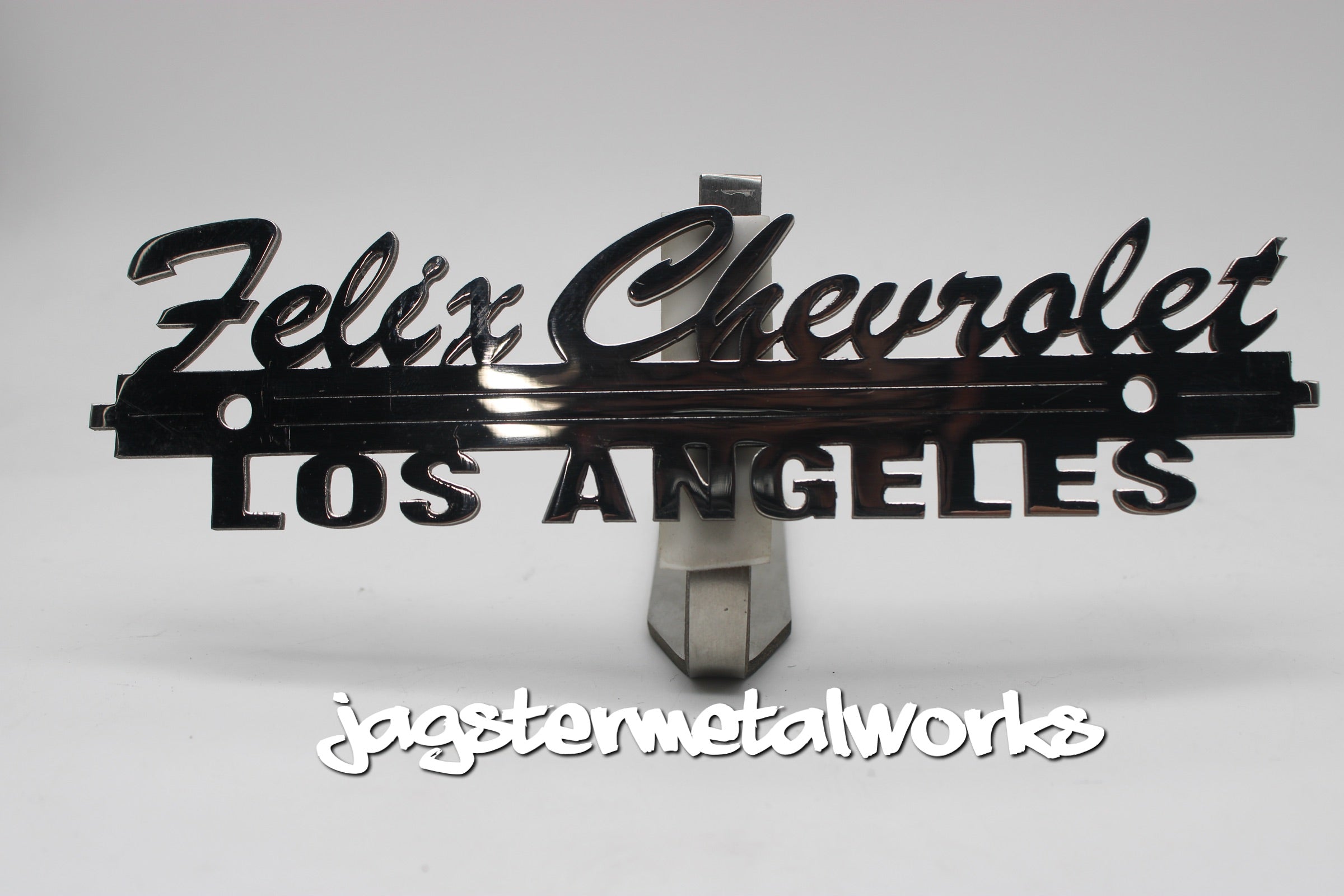 CHEVROLET TRUNK EMBLEM