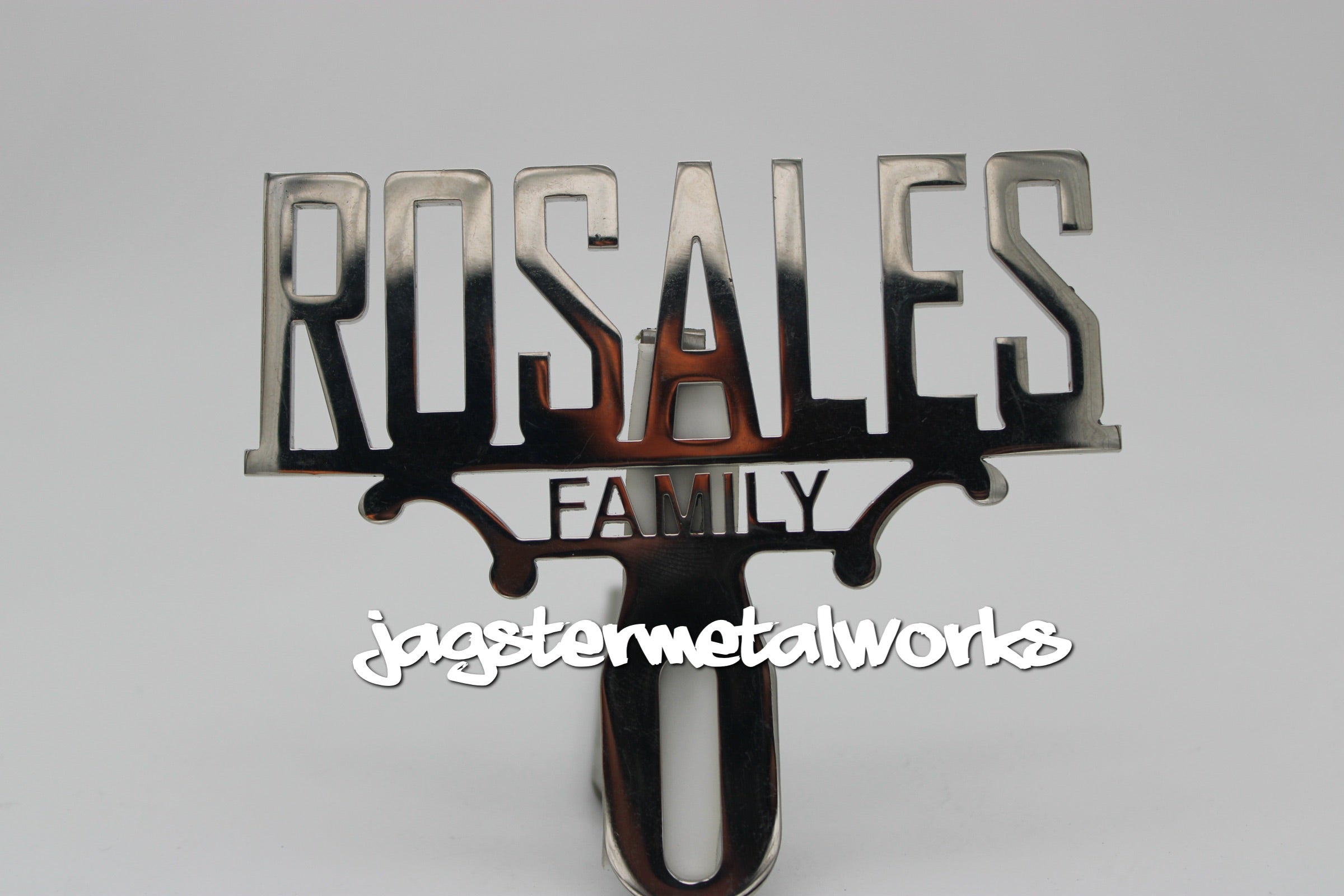 ROSALES TOPPER